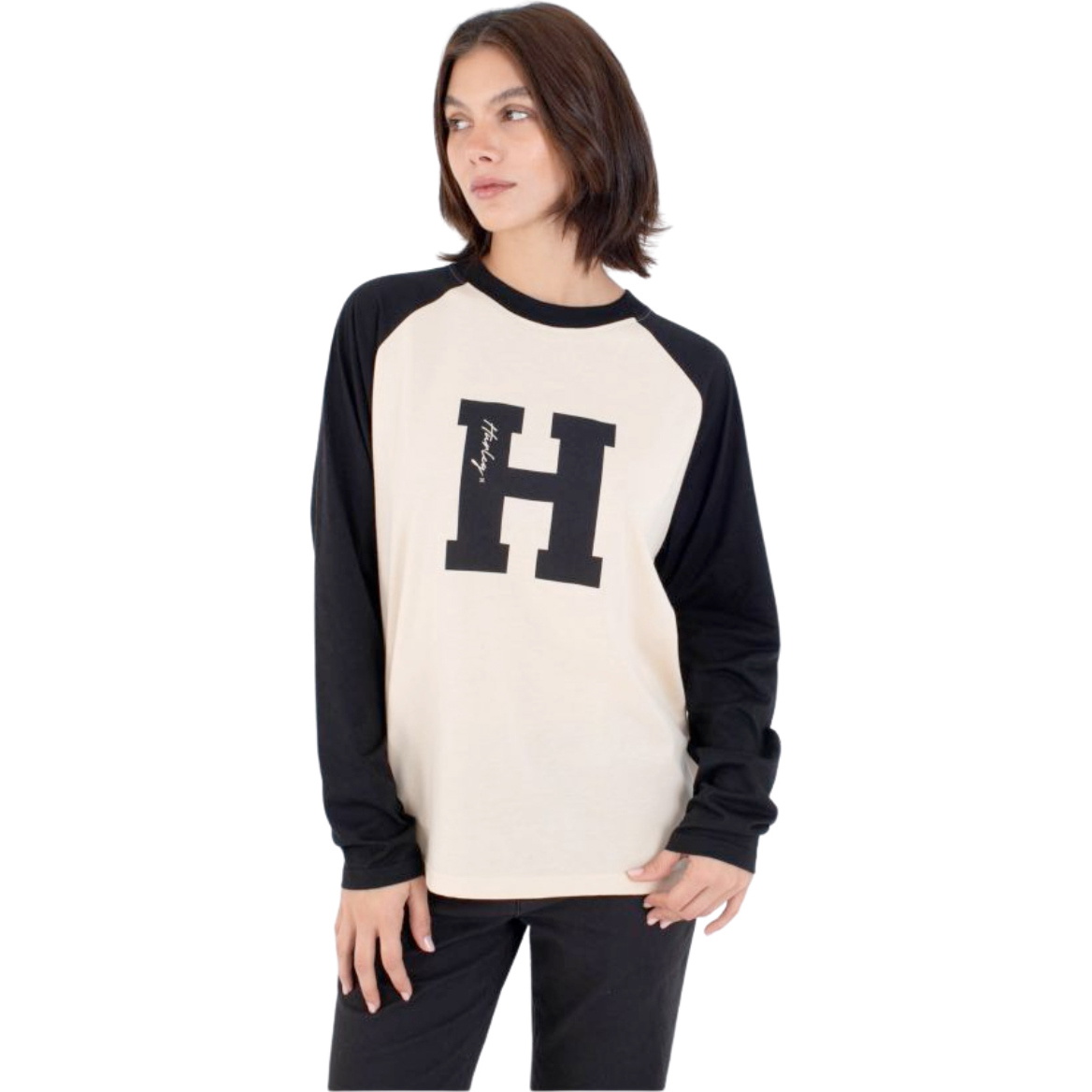 2026 Hurley Womens Our Run Raglan Long Sleeve Tee WTSEU00026. - Beige